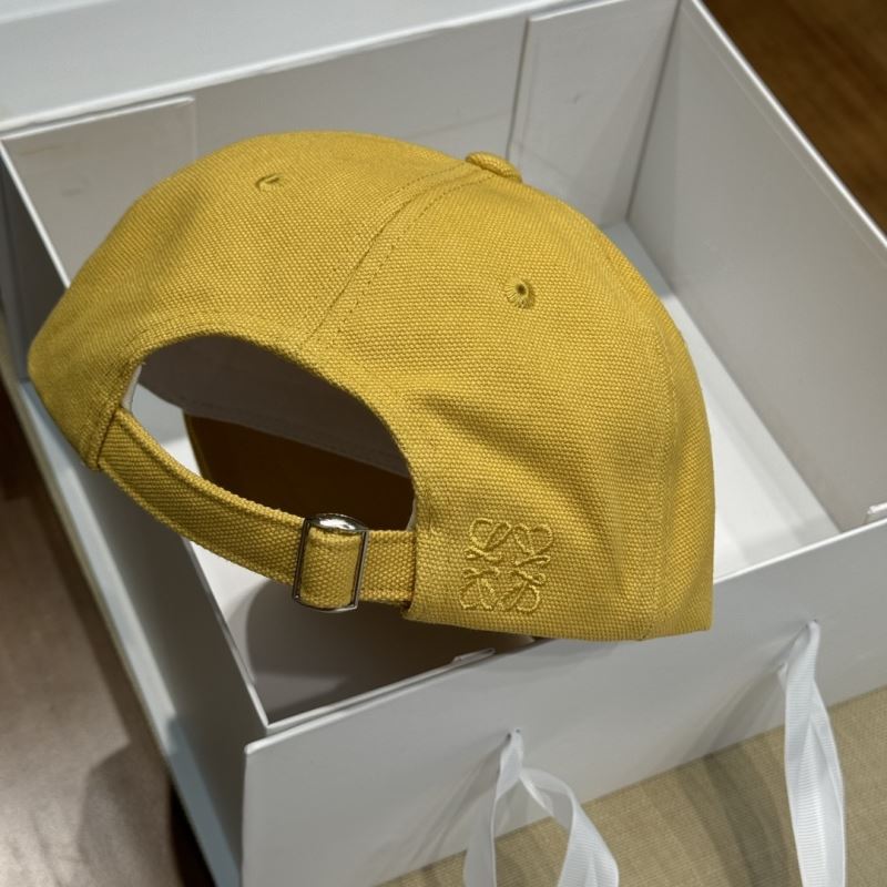 Loewe Caps